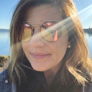 Meet your Posher, Flavia